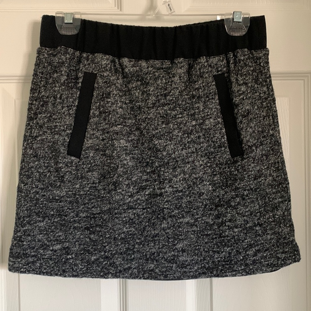 Gray mini skirt